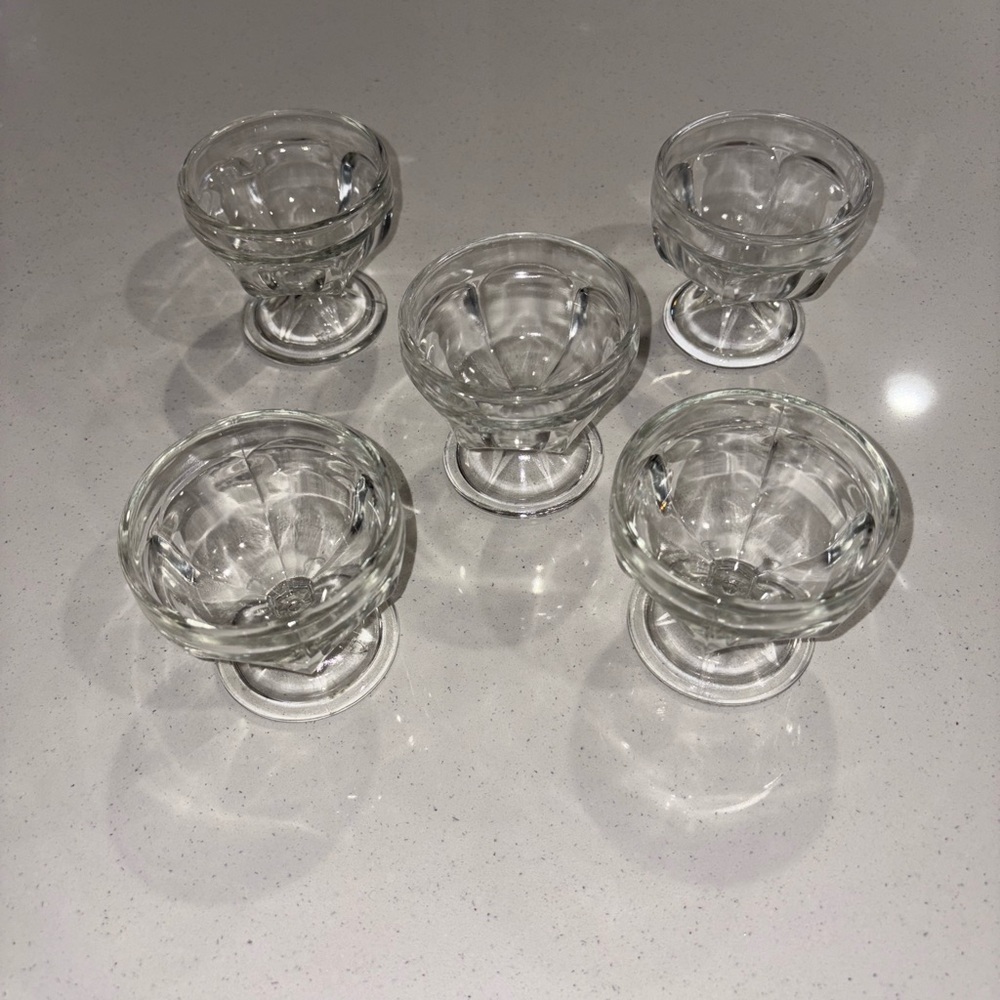 Lot Of 5 smaller Sherbet custard Ice Cream Glasses vintage clear glass